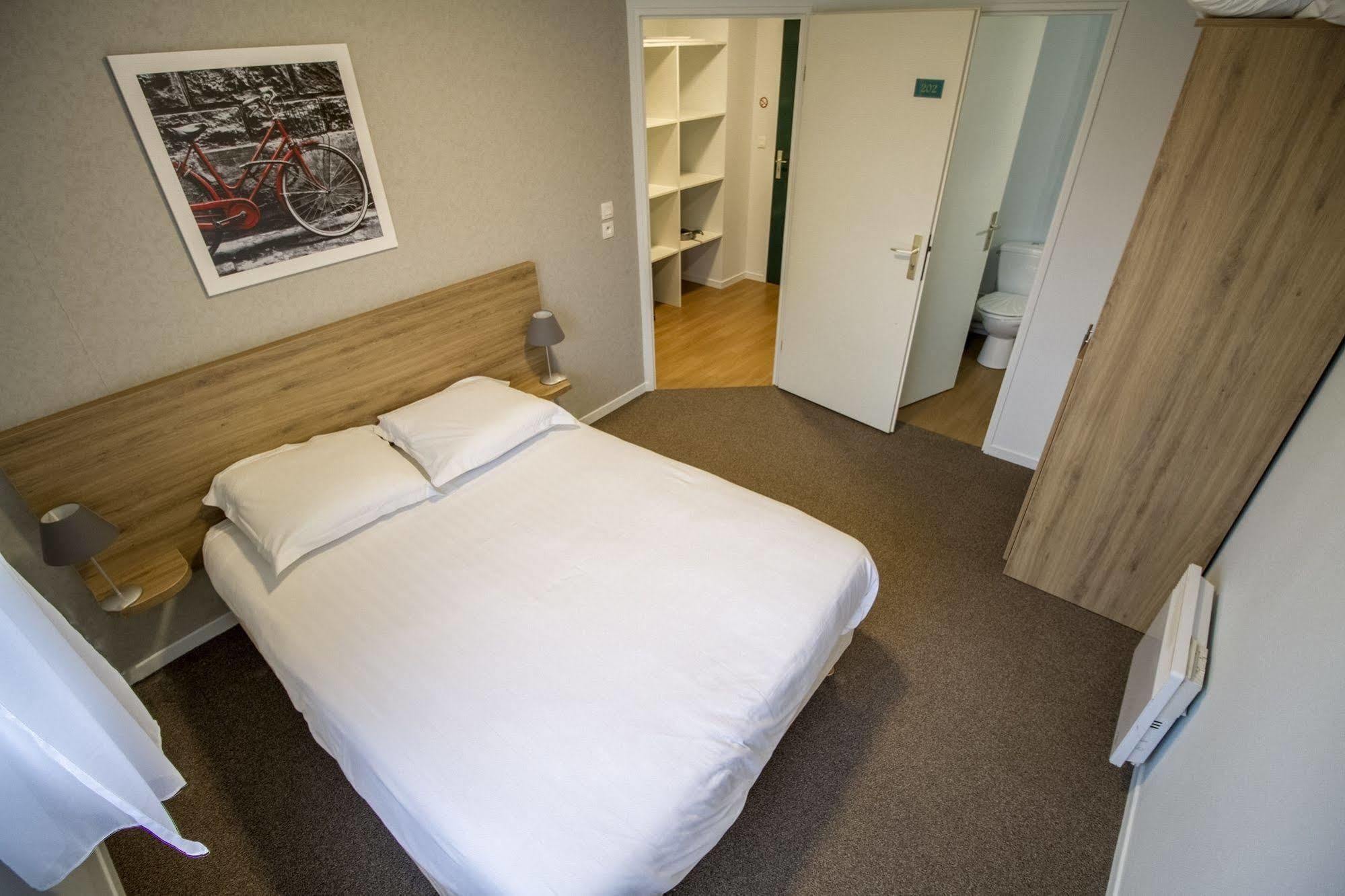 Kosy Appart'Hotel Le Champ De Mars Remeš Exteriér fotografie